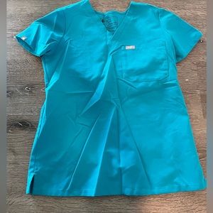 Figs Catarina scrub top